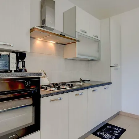 Casa Nadia * Тиньяле